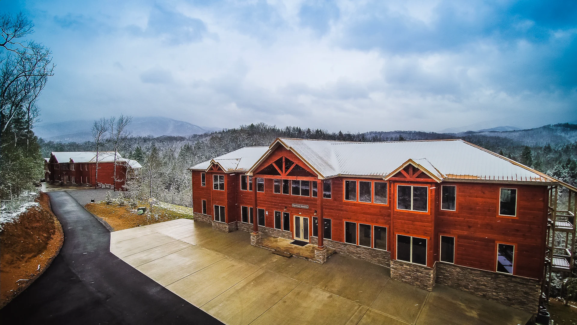 Large Cabin in Gatlinburg